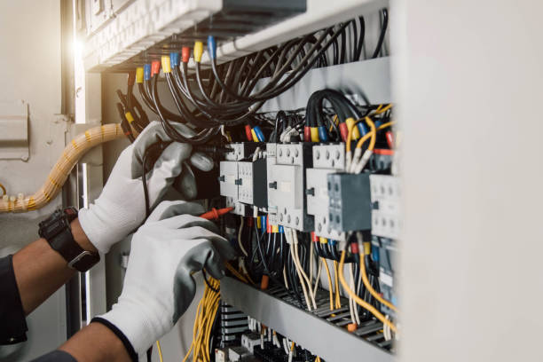 Best Emergency Electrical Repair  in Durant, MS
